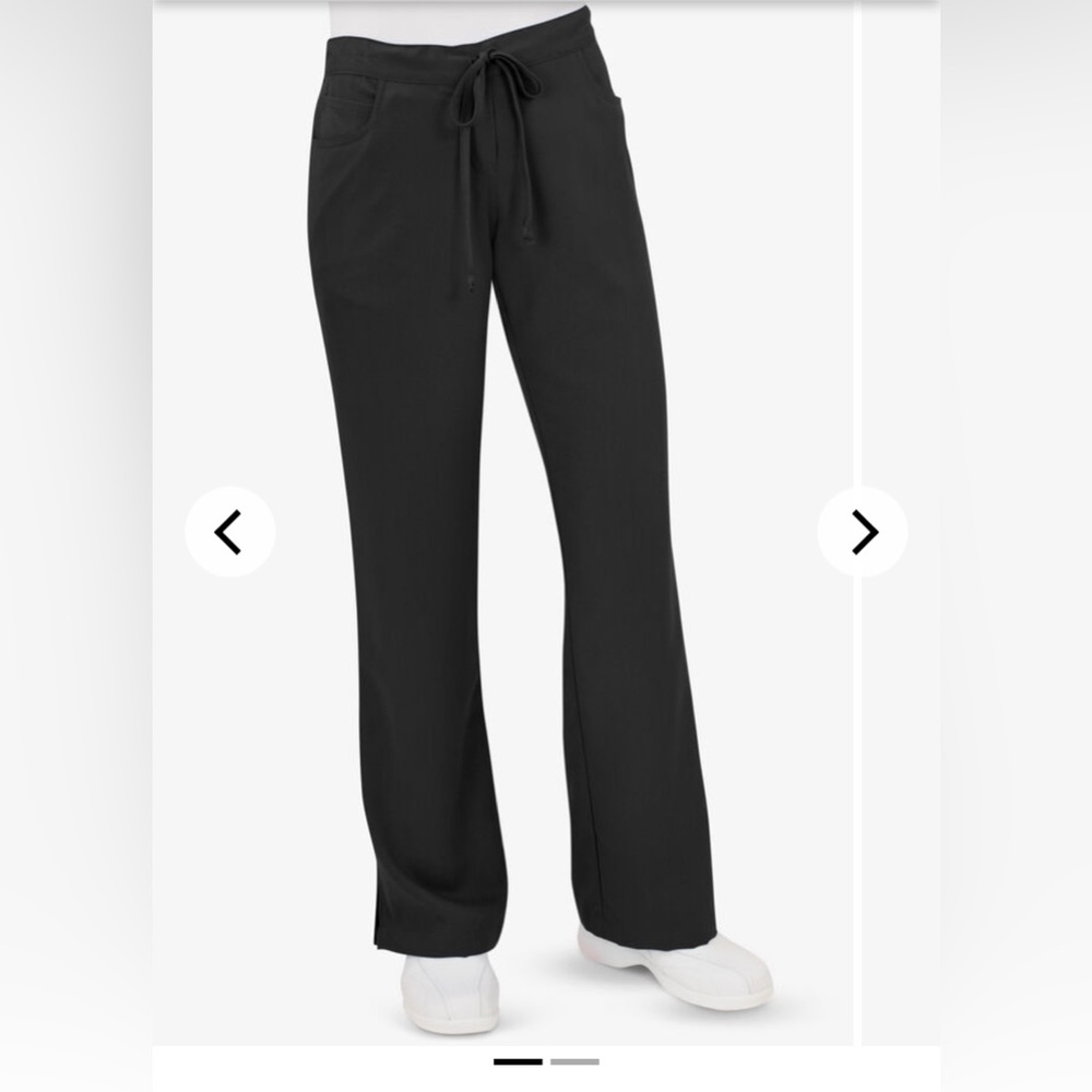 Grey’s Anatomy by Barco Black XS Riley Scrubs Pants. Flare and has pockets.